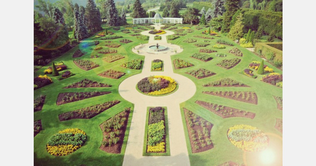 اولین دانشجوی کانادایی مدرسه باغبانی پارک نیاگارا به نمایشگاه بین المللی باغ دعوت شد