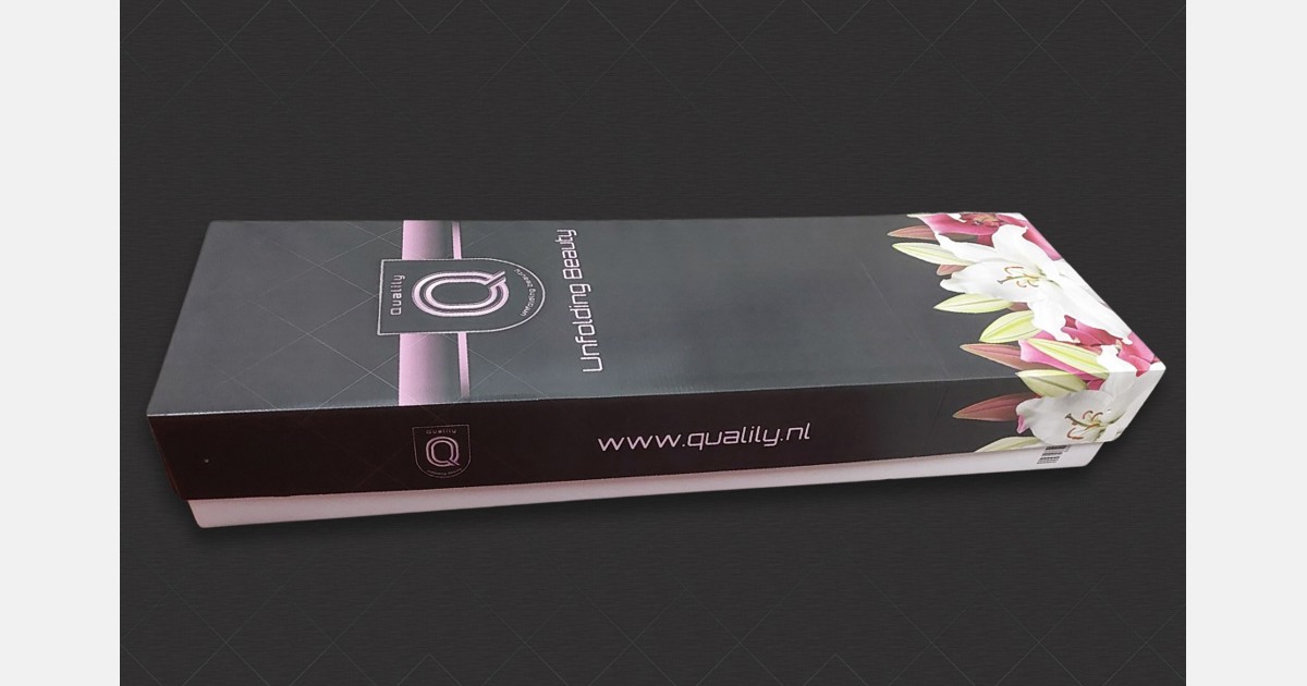 Qualily بسته بندی خود را ارائه می دهد.  جعبه گل فروشی